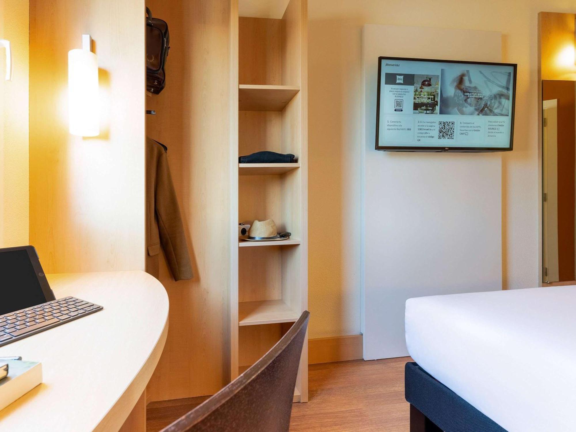 Ibis Madrid Calle Alcala Eksteriør bilde