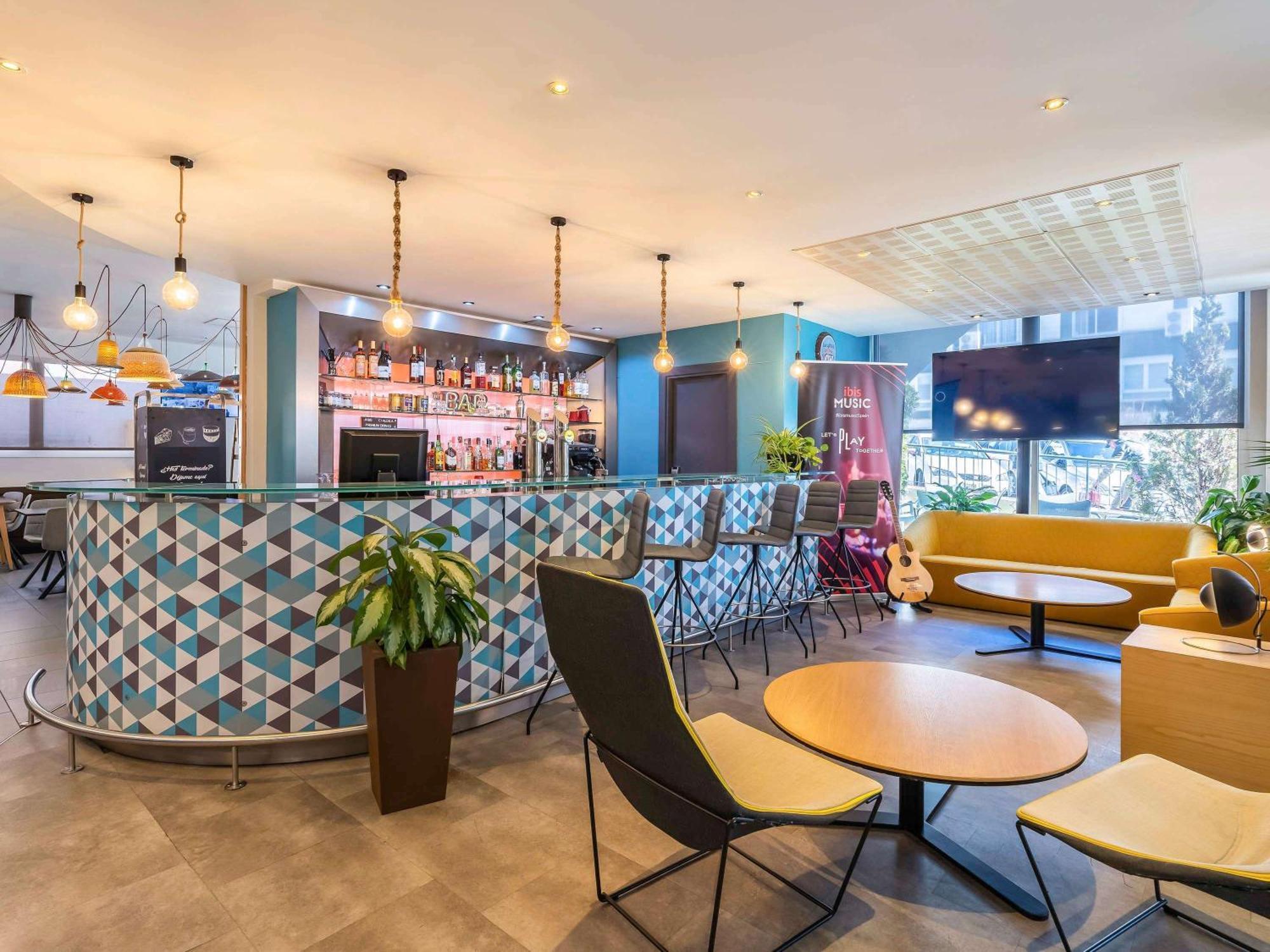 Ibis Madrid Calle Alcala Eksteriør bilde